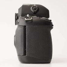 Load image into Gallery viewer, Nikon F100 Body SLR Film Camera
