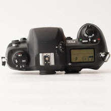 Load image into Gallery viewer, Nikon F100 Body SLR Film Camera
