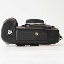 Load image into Gallery viewer, Nikon F100 Body SLR Film Camera
