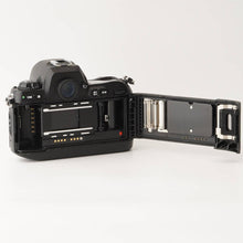 Load image into Gallery viewer, Nikon F100 Body SLR Film Camera
