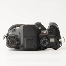 Load image into Gallery viewer, Minolta α-7 alpha-7 / VERTICAL CONTROL GRIP VC-7
