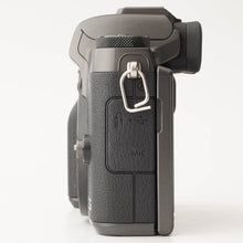Load image into Gallery viewer, Canon EOS M5/CANON ZOOM LENS EF-M 18-150mm f/3.5-6.3 IS STM
