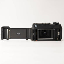 Load image into Gallery viewer, Fuji GSW690 III Professional / EBC FUJINON-SW 65mm f/5.6
