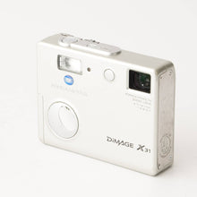 Load image into Gallery viewer, Konica Minolta DiMAGE X31 Silver 3x Optical Zoom
