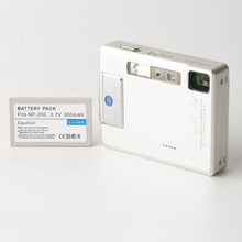 Load image into Gallery viewer, Minolta DiMAGE Xg
