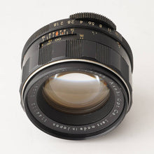 Load image into Gallery viewer, Pentax Asahi Super Takumar 55mm f/1.8 Earlier Model M42 Mount
