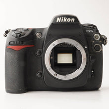 Load image into Gallery viewer, Nikon D300S  / AF-S DX NIKKOR 18-200mm f/3.6-5.6 G II ED
