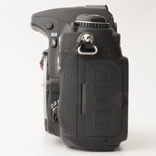 Load image into Gallery viewer, Nikon D300S  / AF-S DX NIKKOR 18-200mm f/3.6-5.6 G II ED
