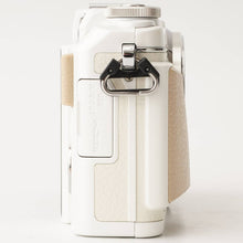 画像をギャラリービューアに読み込む, オリンパス Olympus PEN Lite E-PL7 ホワイト / M.Zuiko Digital 14-42mm F3.5-5.6 / Electro Flash FL-LM1
