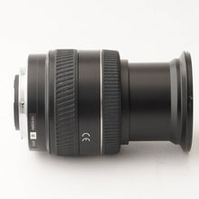 Load image into Gallery viewer, Minolta AF Zoom 24-105mm f/3.5-4.5 D Sony A mount
