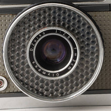 Load image into Gallery viewer, Olympus PEN EES D.Zuiko 30mm f/2.8
