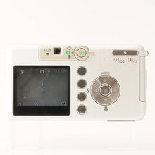 Load image into Gallery viewer, Ricoh Caplio R1 Silver 4.8x OPTICAL ZOOM
