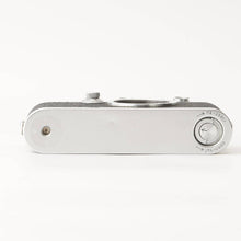Load image into Gallery viewer, Leica IIIc 35mm Rangefinder Camera
