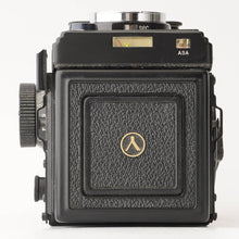 Load image into Gallery viewer, Yashica Mat-124 G Yashinon 80mm f/3.5
