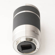 Load image into Gallery viewer, Sony E 55-210mm f/4.5-6.3 OSS SEL55210 E mount SEL55210
