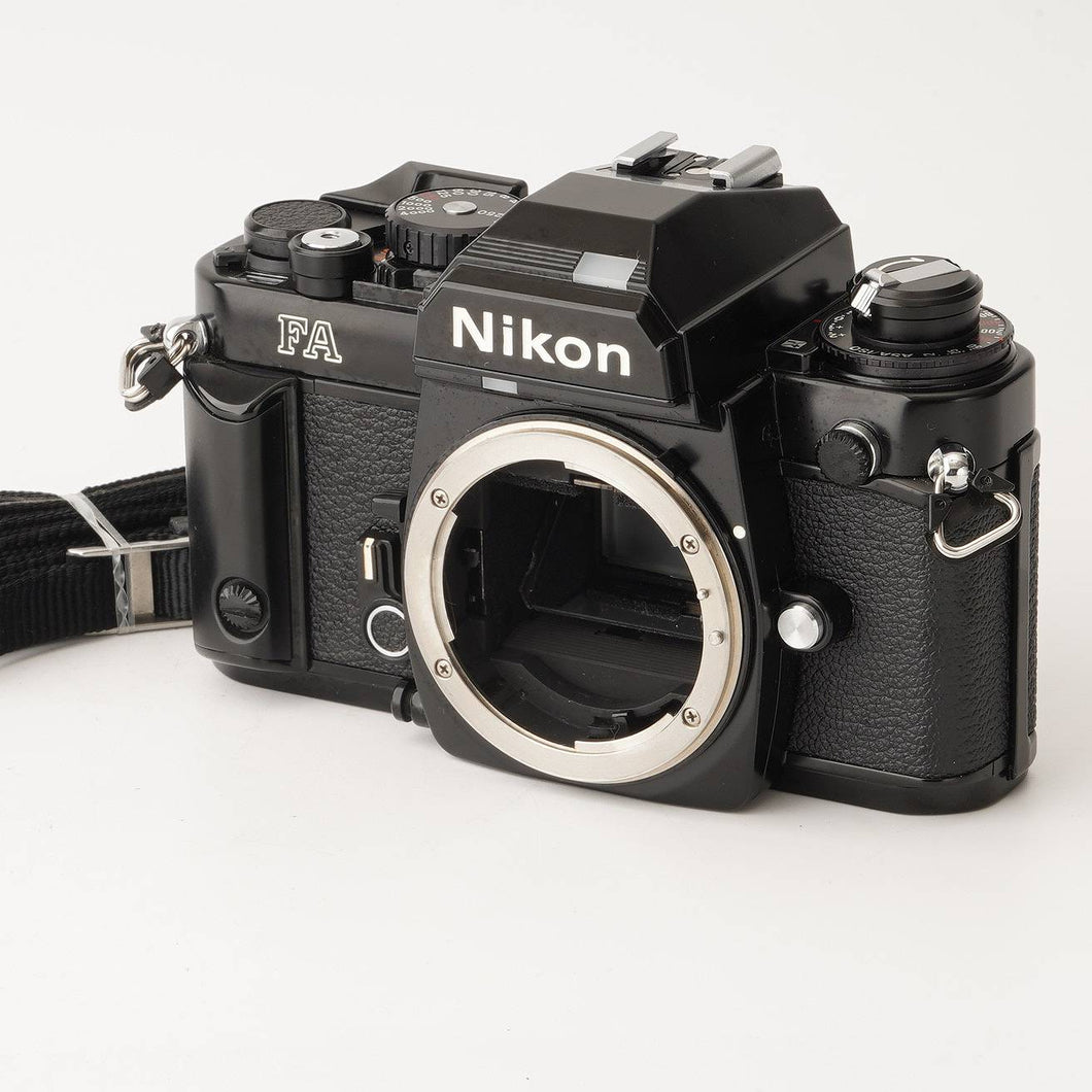 Nikon FE ブラックボディ 一眼レフカメラ フィルム ⚫︎ニコンFEボディ Nikon FE ブラック ボディフィルム一眼 レトロ