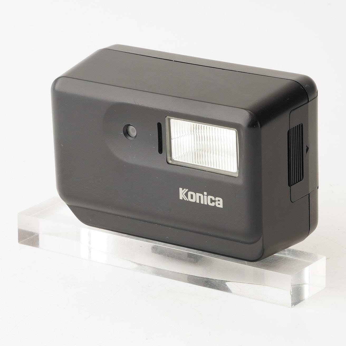 Konica – Natural Camera / ナチュラルカメラ