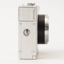 Load image into Gallery viewer, Canon IXY 3
