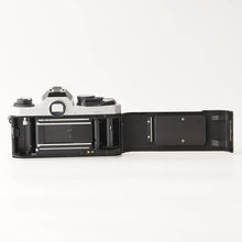 Load image into Gallery viewer, Nikon New FM2
