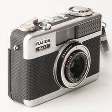 Load image into Gallery viewer, Fuji FUJICA Half / FUJINON 2.8cm f/2.8
