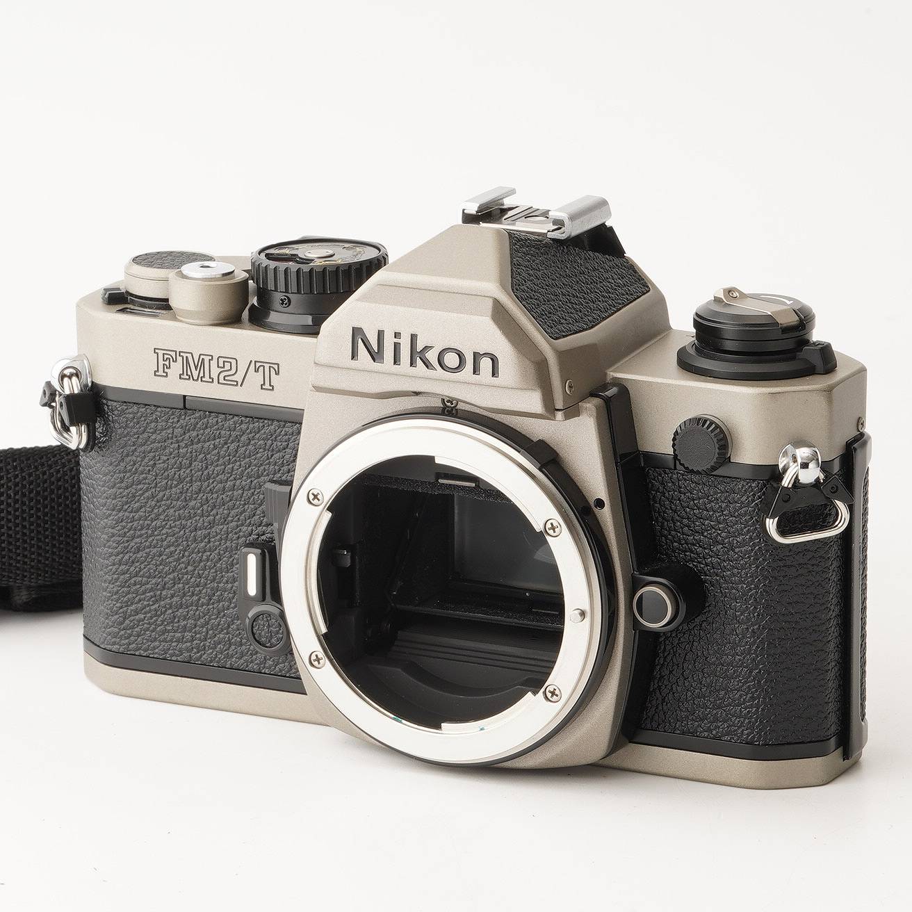Nikon FM2/T Body ニコン フィルム一眼レフカメラ ニコン Nikon FM2/T ボディ 一眼レフ フィルムカメラ – Natural Camera