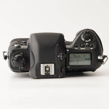 Load image into Gallery viewer, Nikon F5 Body 35mm SLR Film Camera
