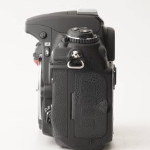 Load image into Gallery viewer, Nikon D300 / AF-S NIKKOR 24-120mm f/3.5-5.6G ED VR
