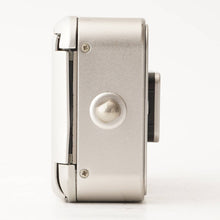 Load image into Gallery viewer, Fujifilm TIARA II / SUPER-EBC FUJINON 28mm
