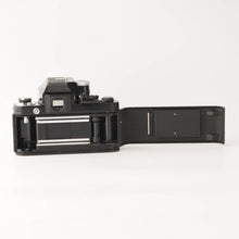 Load image into Gallery viewer, Nikon F2 Photomic DATA 35mm SLR Film Camera
