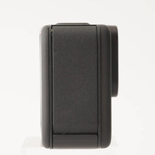 画像をギャラリービューアに読み込む, 美品 GoPro HERO11 ブラック エクスプローラ情熱セット / バッテリー / マイクロSD 64GB / 三脚 / グリップマウント / ハット
