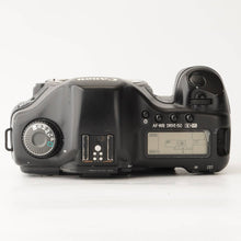 Load image into Gallery viewer, Canon EOS 5D Body
