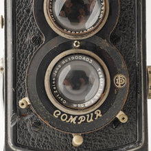 Load image into Gallery viewer, Rollei Rolleiflex standard / Carl Zeiss Jena Tessar 7.5cm f/3.5
