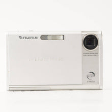 Load image into Gallery viewer, Fujifilm FinePix Z1

