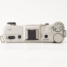 Load image into Gallery viewer, PENTAX Q7 / smc PENTAX 5-15mm f/2.8-4.5 ED AL[IF]

