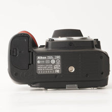 Load image into Gallery viewer, Nikon D90 / DX AF-S NIKKOR 18-105mm f/3.5-5.6 G ED
