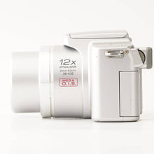 Load image into Gallery viewer, Panasonic LUMIX DMC-FZ5 Silver 12x Optical Zoom
