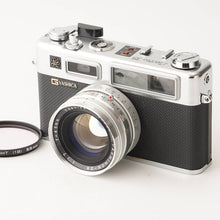 Load image into Gallery viewer, Yashica Electro 35 / Yashinon-DX 45mm f/1.7
