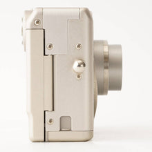 Load image into Gallery viewer, Canon PowerShot S20 Champagne Gold 2x Optical Zoom

