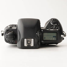 画像をギャラリービューアに読み込む, ニコン Nikon F5 ボディ 35mm 一眼レフ フィルムカメラ
