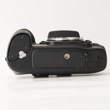 Load image into Gallery viewer, Nikon F100 35mm SLR Film Camera Body
