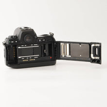 Load image into Gallery viewer, Nikon F100 35mm SLR Film Camera Body
