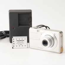 Load image into Gallery viewer, Olympus FE-220 Silver 3x Optical Zoom
