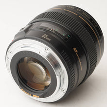 Load image into Gallery viewer, Canon EF 85mm f/1.8 USM
