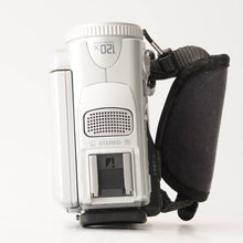 Load image into Gallery viewer, Sony HANDYCAM DCR-PC101
