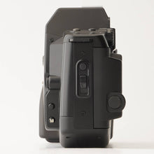 Load image into Gallery viewer, Canon EOS 650 / Technical Back E / EF 35-135mm f/4-5.6 USM
