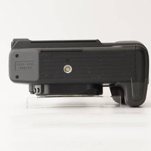 Load image into Gallery viewer, Canon EOS 650 / Technical Back E / EF 35-135mm f/4-5.6 USM

