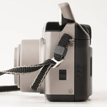 Load image into Gallery viewer, Canon Autoboy S II / 38-135mm f/3.6-8.9
