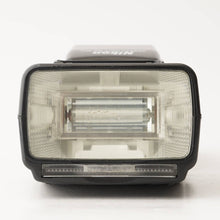 Load image into Gallery viewer, Nikon SPEEDLIGHT SB-900
