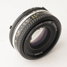 画像をギャラリービューアに読み込む, ニコン Nikon Ai-s NIKKOR 50mm F1.8 パンケーキレンズ
