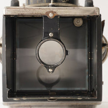 Load image into Gallery viewer, Voigtlander SUPERB / Anastigmat Skopar 7.5cm 75mm f/3.5
